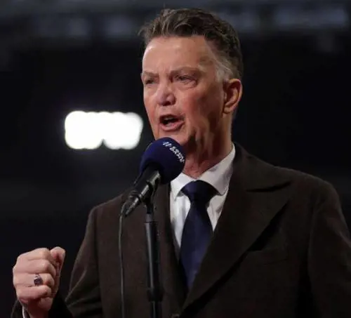 Van Gaal nella bufera: in panchina contro la Germania da positivo al Covid