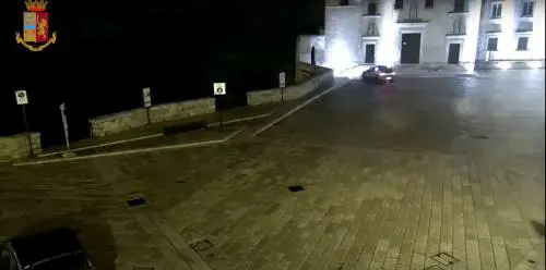 Il gesto della sposina: tenta il suicidio in viaggio di nozze