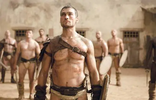 Sangue, sesso, intrighi (ed errori): la violentissima serie sul mito di Spartacus