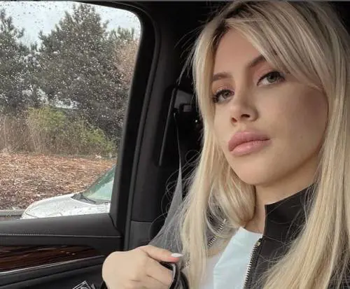 "Stanno divorziando". E Wanda Nara denuncia la colf