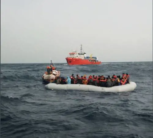 Malta dice "No" a Sea Eye4 e arriva la disponibilità del sindaco di Palermo