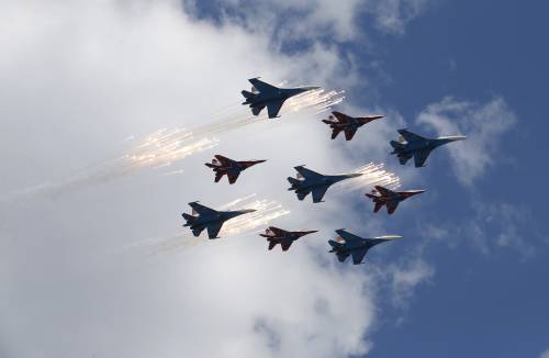 Il top gun dell'aviazione ucraina: "Io addestrato ad abbattere i russi"