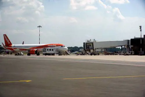 Paura a Malpensa: due aerei si toccano durante le manovre