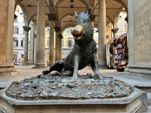 Fontana del Porcellino a Firenze: la leggenda che ispirò Andersen