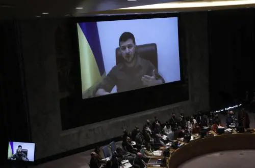 "Tribunale come Norimberga". Zelensky vuole lo Zar alla sbarra