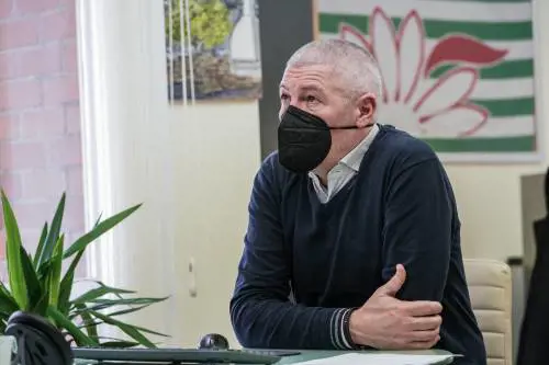 Stellantis, nel '22 la produzione rischia di essere sotto 600mila