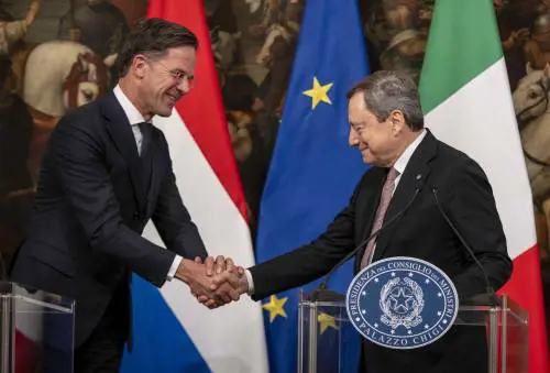 Il Rutte in faccia a Draghi, il condizionatore e Parolin: quindi, oggi...
