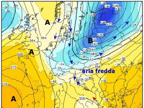 "Scrivete solo pu...": la rabbia degli italiani contro il meteo