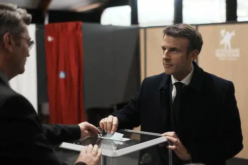 "Macron ha fatto un solo errore. Ma ora Marine Le Pen ha questi problemi"