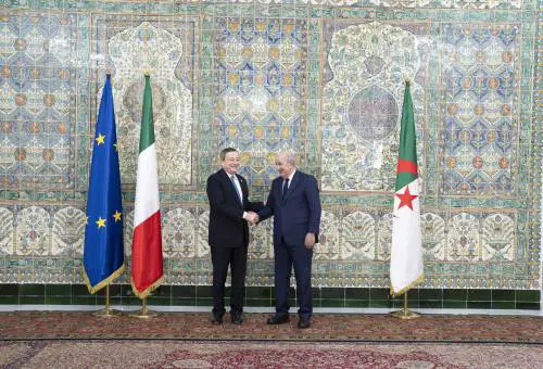 Accordo per il gas: ecco la mossa anti Putin di Draghi