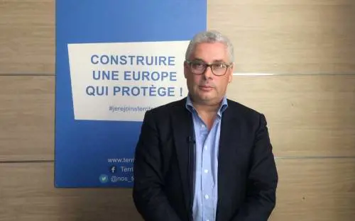 "Volo a Kiev, prima del 24 possibile jolly dell'Eliseo"