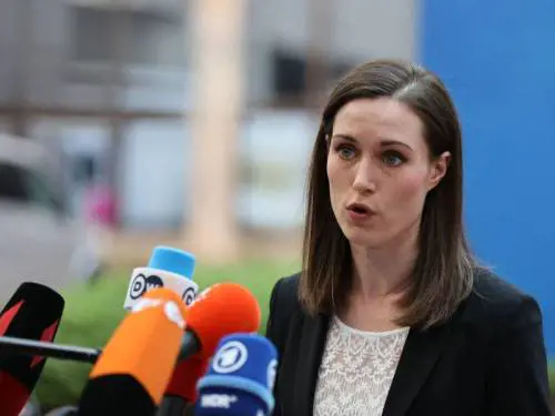 La giovane premier sfida Putin: la mossa di Sanna Marin