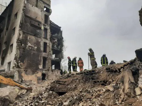 L'allarme di Usa e Francia: "Via da Russia e Bielorussia"