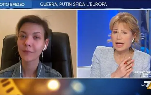 "Operazione speciale?". Ed è lite tra la Gruber e la cronista russa