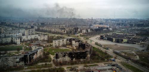 La proposta di Kiev a Mosca: "Round speciale di negoziati a Mariupol"
