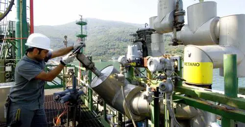 La Germania dice no all'embargo sul gas. Sindacati e imprese: "Sarebbe un autogol"