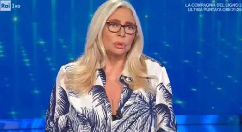 La confessione della Venier: "La pandemia ha cambiato la mia carriera"