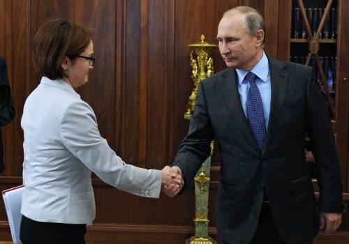 Allarme Nabiullina: "A causa delle sanzioni scorte limitate". Putin smentisce: "Blitz fallito"