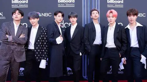 Per i BTS nuovo album a sorpresa e un mistero da svelare