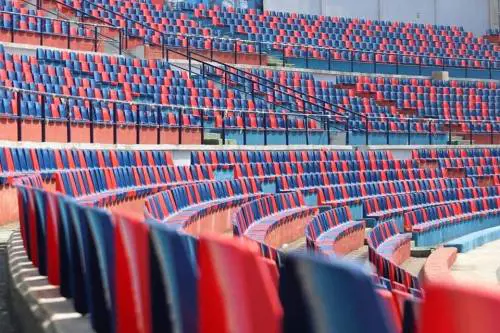 Una curva dello stadio Gigi Marulla di Cosenza