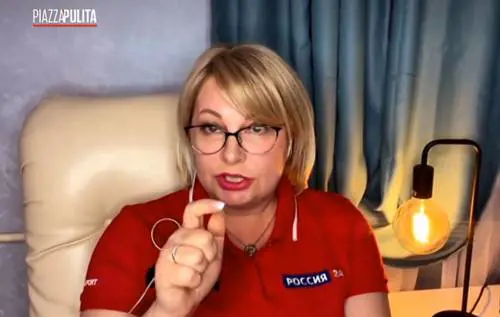 "L'Italia dà armi ai nazisti, avete inventato tutto": il folle attacco della giornalista russa