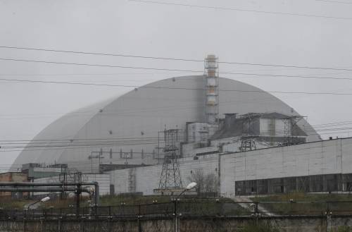 Centrali nucleari a rischio. Missili su Zaporizhzhia, livelli anomali a Chernobyl