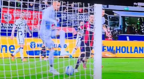 "Spero che Maldini...": Sansone sfotte l'Inter e "chiama" il Milan