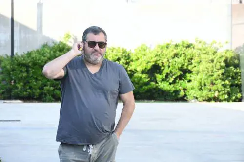 Giallo Mino e frasi ad effetto anche nei giorni del dramma