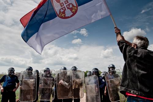 “Atti terroristici al confine”: cresce la tensione nei Balcani