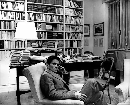 Italia sfregiata, dalla Orte di Pasolini alla Sicilia oggi