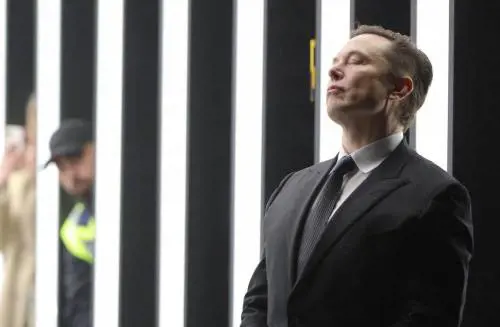 Il magnate Elon Musk