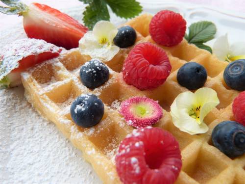 Waffle dolci e salati: come prepararli per i nipoti