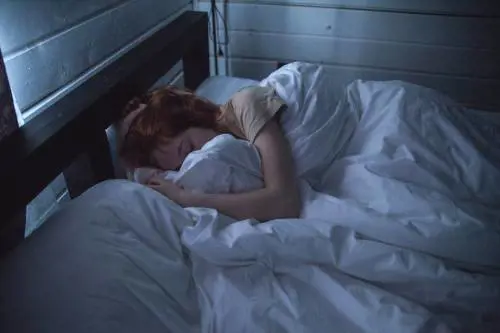 Sonno, sette ore sono ottimali: lo affermano gli esperti