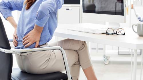 Problemi di postura da ufficio, ecco come risolverli con i consigli dell'esperto