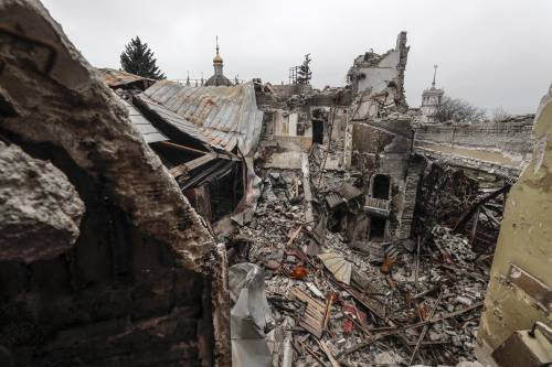 La guerra fantasma di Kiev: così colpiscono lo Zar