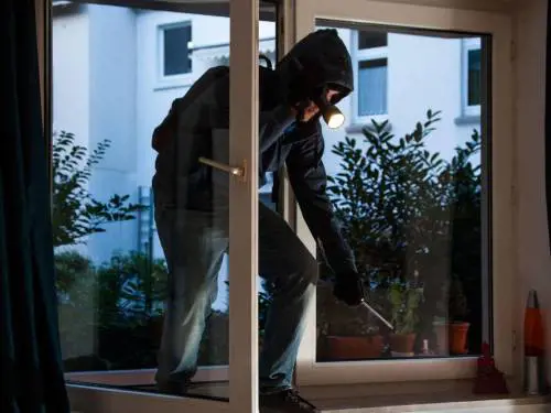 Roma in allarme per la banda del sonnifero, un colpo dietro l'altro: ecco come agiscono