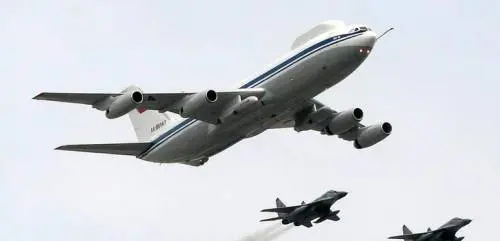 In volo su Mosca l'aereo dell'Apocalisse, fortezza volante dello Zar