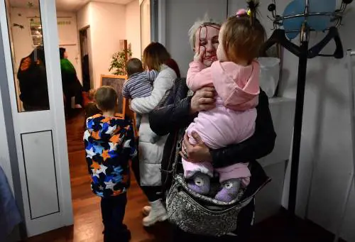 Dalle carezze alla speranza: le sette parole più belle della settimana