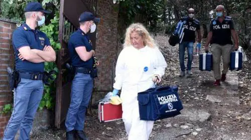 Padre ucciso da malore: moglie e figlio disabili muoiono per fame e sete