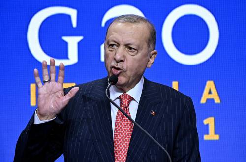 Il rischiatutto di Erdogan tra mediazione e crisi