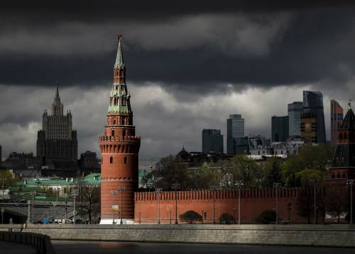 Il cerchio magico del Cremlino: chi comanda in Russia (oltre Putin)