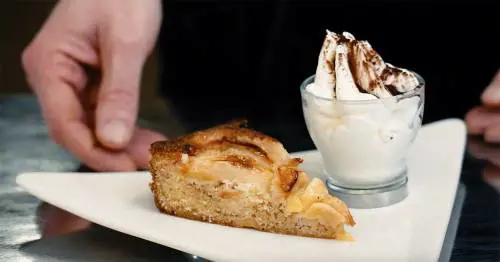 Torta di mele, la tradizione del frutto coltivato in Val Brembana
