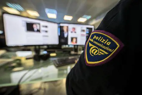 La polizia postale (foto di repertorio)