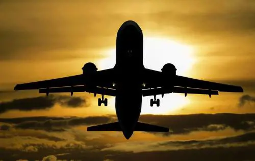 "7mila voli in meno". La (brutta) sorpresa all'aeroporto: occhio alle date 