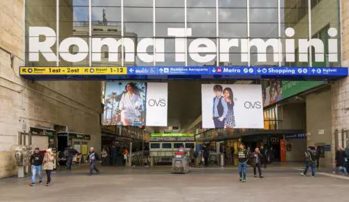 Cadavere sui binari a Roma Termini: sospesi i treni con Firenze e Napoli