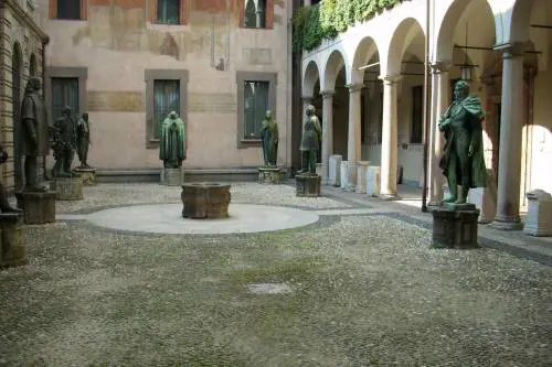 Milano apre i suoi cortili segreti: tutto quello da sapere
