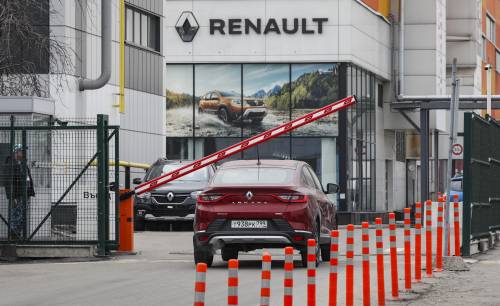 Renault finisce in mano a Mosca. Ecco cosa c'è davvero dietro