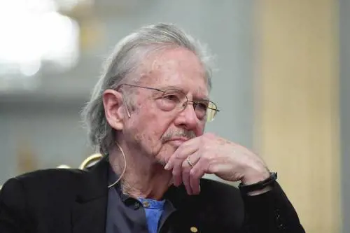 Così i diari di Peter Handke disegnano la realtà segreta