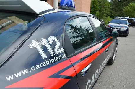 Una volante dei carabinieri