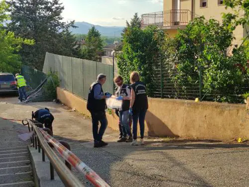 "L’ho ucciso io…". La disperazione del bambino sull’auto che si è schiantato sull’asilo